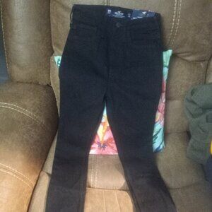 Hollister jeans. ......23 x 26